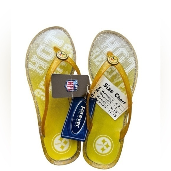 NWT: Pittsburgh Steelers Women’s Jellies Style Flip Flops Sandals Shoes Yellow - Picture 1 of 5